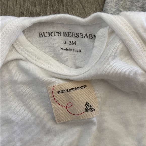 Lot of 11 baby boys 0-3M clothing and onsies sets - Picture 8 of 9